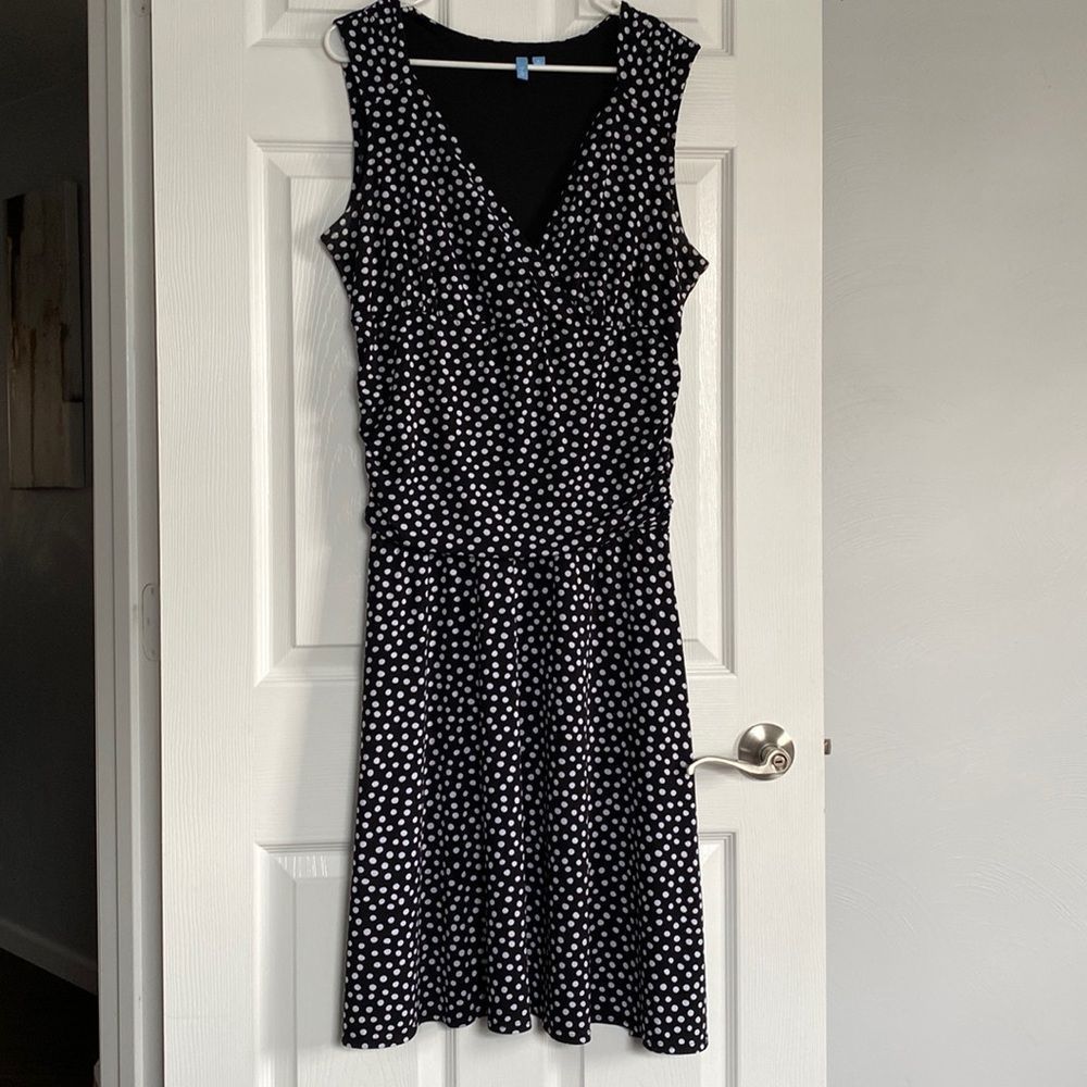 B-Slim | Black and White Polka Dot Dress Size XL